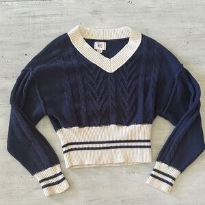 BDG Women's V-Neck Sweater in Navy and Cream Medium Preppy